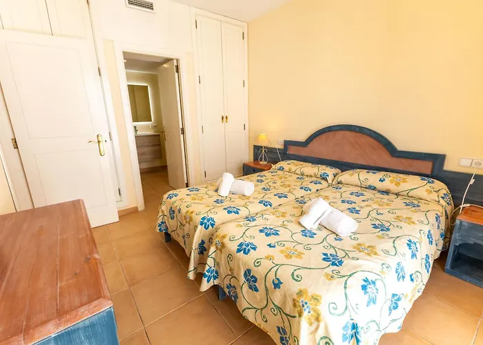 Apartamento Eu Moll 2a - Near The Sea With Wifi And Pool *